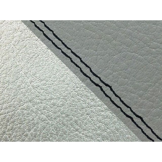Grondement W650（99年 EJ650A1/C1） 国産シートカバー 張替 ダークグレー ライン シルバーライン 仕様 黒ダブルステッチ GH5557KC5154SW10 グロンドマン シート関連パーツ W650｜パークアップ 店 7,934円