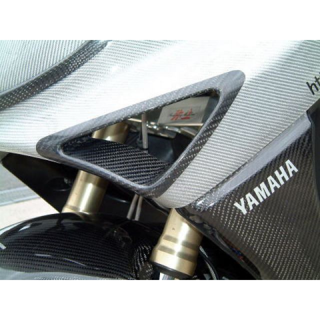 【メーカー直送】YAYOI ウインカーダクト 素材 シルバーカーボン SJ04J-112SCF 弥生 ドレスアップ・カバー T-MAX