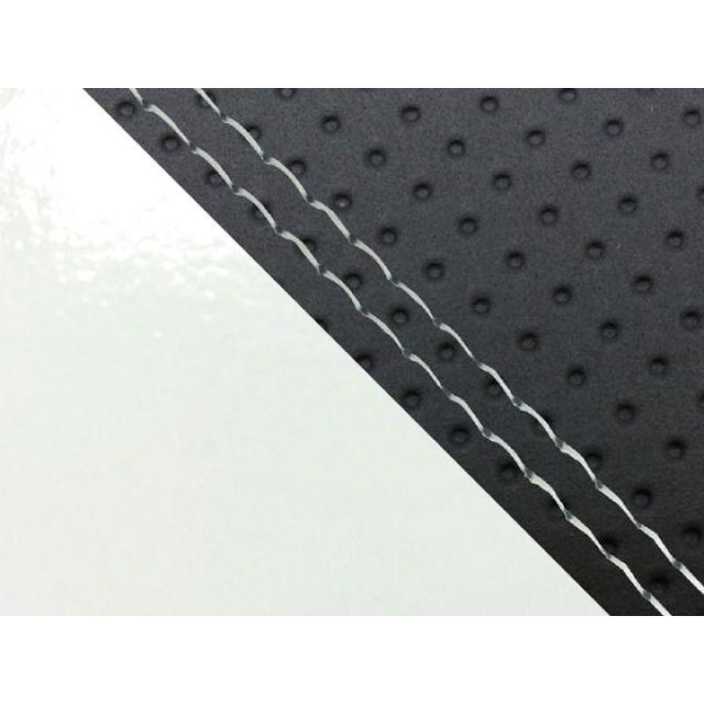 Grondement MT-09/FZ-09 国産シートカバー エンボス黒＆エナメル白 タイプ 張替 仕様 透明ダブルステッチ GH5562YC858SW0 グロンドマン シート関連パーツ MT-09/FZ-09｜パークアップ 店