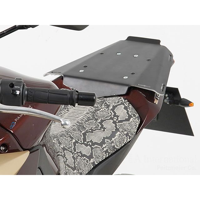 HEPCO＆BECKER タンデムシート置換型リアラック「Speedrack EVO」（ブラック） 670-201-0001 ヘプコ＆ベッカー キャリア・サポート Z1000｜パークアップ 店 27,099円