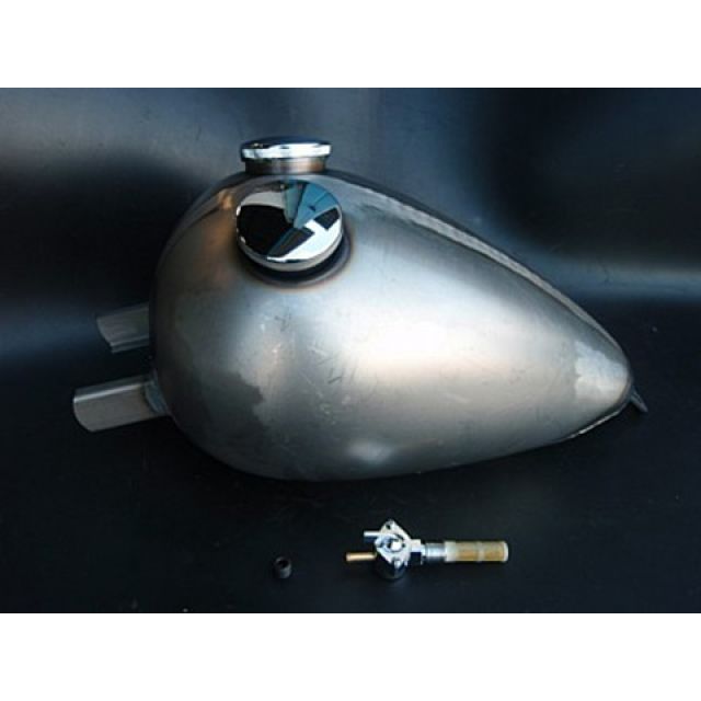 K&W ローマウントエッグタンク P30015 部品屋K&W タンク関連パーツ エストレヤ｜パークアップ 店