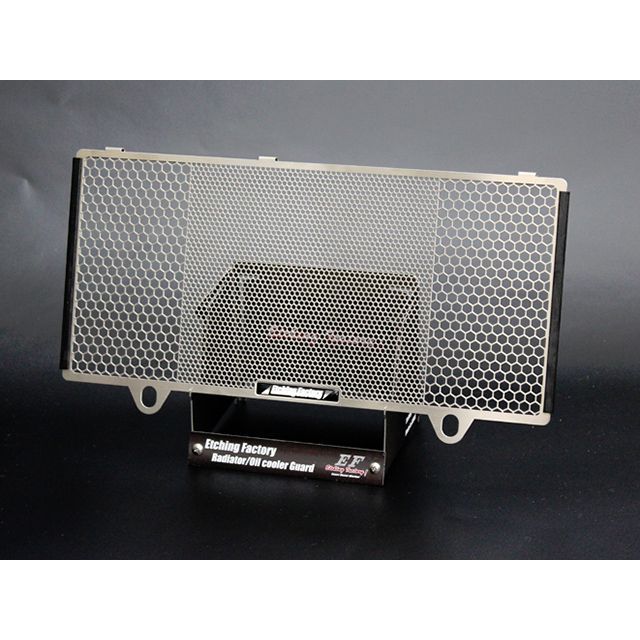 ETCHING FACTORY CBR250RR（17～）用 ラジエターガード カラー 赤エンブレム RGH-CBR250-01-rd エッチングファクトリー ラジエター関連パーツ CBR250RR｜パークアップ 店