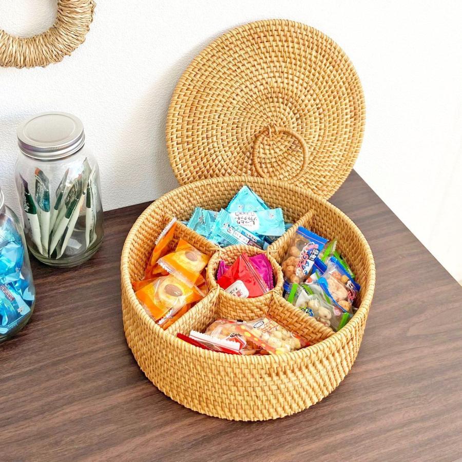 ラタン 中仕切り5取りわける 手かご 御菓子カゴ カゴ手かご アタバスケット アタカゴ 手作り かご フタ付き添い人 今めかしい 小入れものバスケ