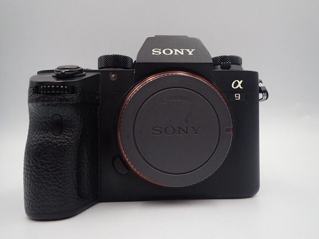 【中古品】SONY α9 ILCE-9 上半身 ソニー
