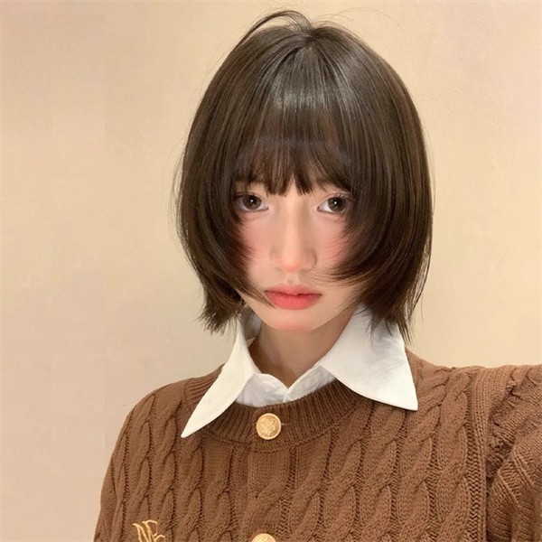 フルウィッグ ショート レディース ハロウィン ふんわり前髪 前髪あり 原宿風 かつら ぱっつん前髪 コスプレ 可愛い コスチューム 仮装 大人用 普段使い 日常使い イベント 学園祭 演劇 舞台 学芸会 文化祭 4,384円