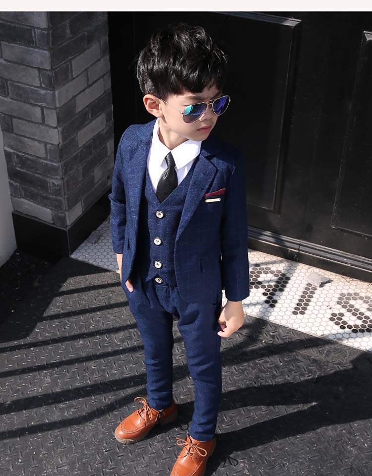 レビュー投稿で通学用靴下 足プレゼント 7点セット 男の子 スーツ 制服 キッズ フォーマルスーツ 子供 スーツ ネクタイ ブローチ 蝶ネクタイ タキシード 男の子スーツ 小学生 入学式 子供服 卒業式 面接 ジュニア 紳士服 七五三 誕生日 子供服 Beregszaszietterem Hu