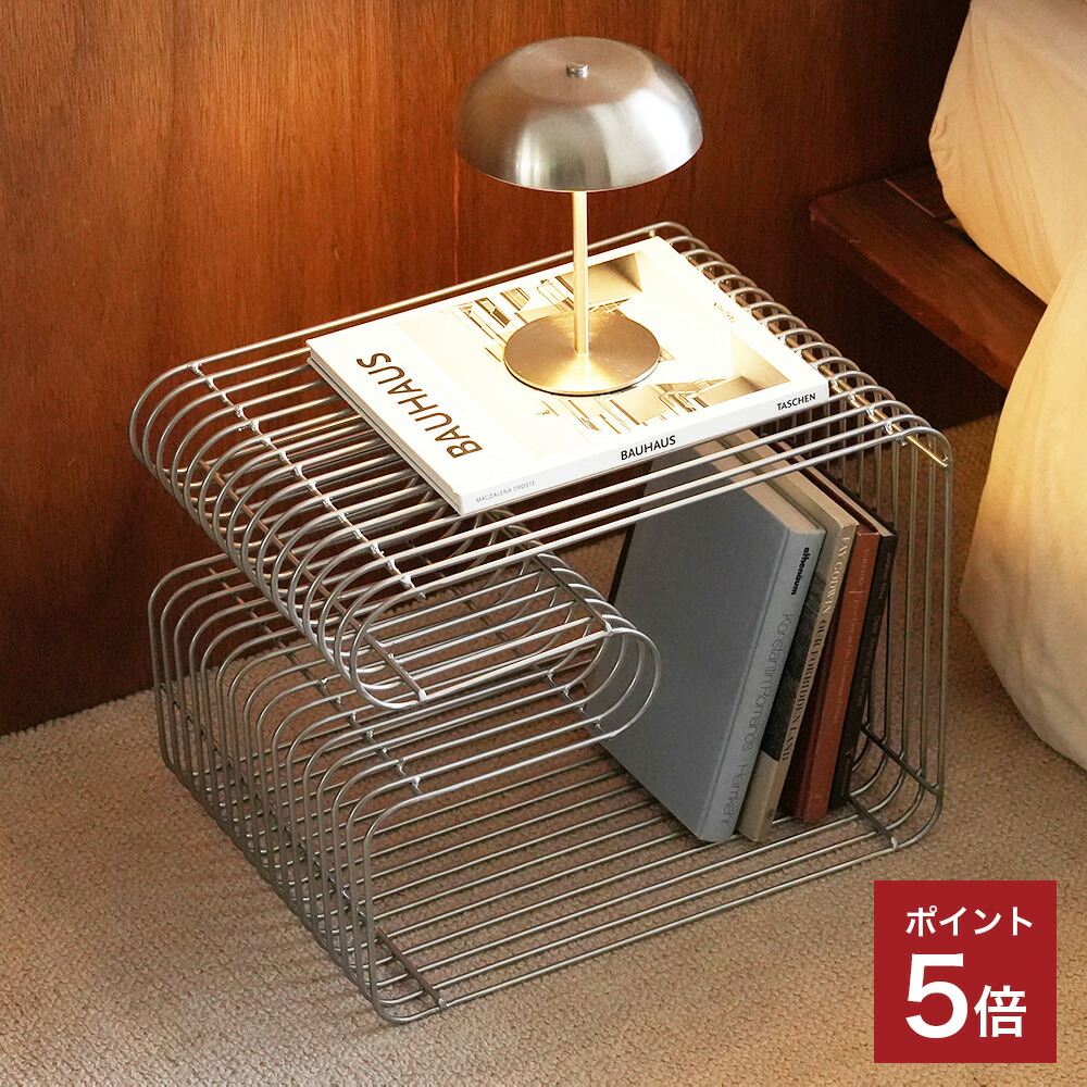 芳ばしさとともし火が、あき場所を愛情を込めて包む