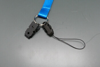 楽天市場 メール便ok クリップ 脱着マツバ付きネックストラップ 名札 社員証 Idカード 携帯電話 デジカメ Gadget Store 楽天市場店