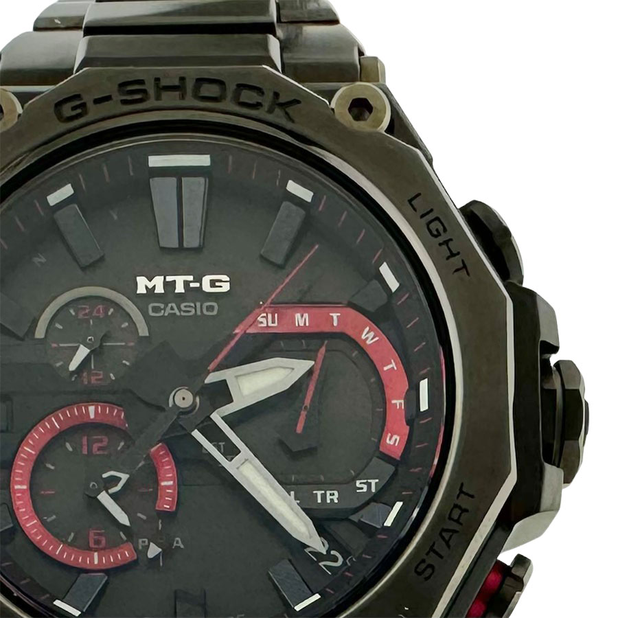 【CASIO】カシオ G-SHOCK MT-G MTG-B2000シリーズ MTG-B2000YBD-1AJF ブラック/レッド カーボン/ステンレススチール/レイヤーコンポジットバンド モバイルリンク機能 ソーラー電波 メンズ腕時計【送料無料】【中古】