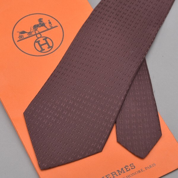 エルメス HERMES ネクタイ ブルー 青 オレンジ レッド スーツ スカーフ エルメス HERMES ネクタイ ブルー 青 オレンジ レッド スーツ
