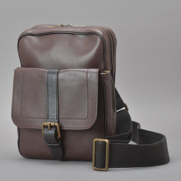 極美品✨ルイヴィトン イロクワ ユタ ショルダーバッグ サコッシュ  レザー 楽天市場】LOUIS VUITTON ルイ ヴィトン ユタ イロクワ