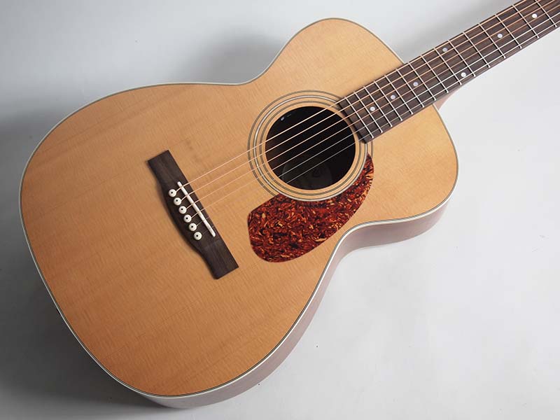 ひかくま　Guild （ギルド）Westerly M-240E　　エレアコ Amazon | GUILD (ギルド) エレアコギター アーチバック シリーズ