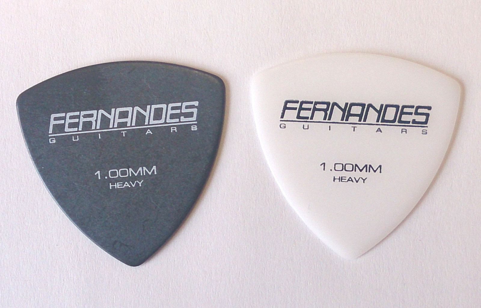 楽天市場】【メール便可】FERNANDES[フェルナンデス] ピック P-100 MZK : 楽器の森