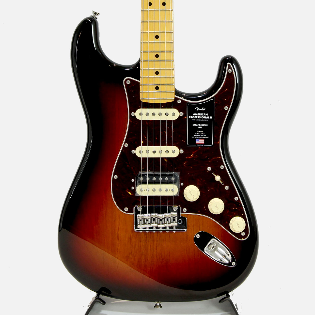 Fender フェンダー American Professional II Stratocaster HSS 3-Color Sunburst MN アウトレット 特価品 USA ストラトキャスター アメプロ エレキギター【 春特価 】