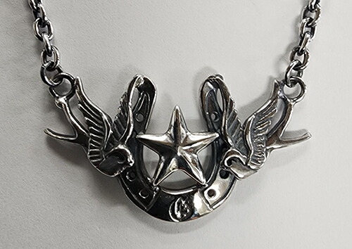 galcia PENDANT & CHAIN \