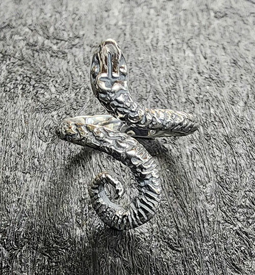 galcia RING "SNAKE" SLVER925 ガルシア　リング　スネーク　シルバー925 (R-16SN001S)｜galcia 店 18,150円