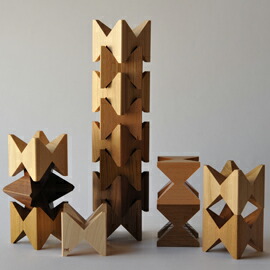 ネフ　スピール Naef Spiel 知育玩具 木製パズル Amazon | naef ネフ社 Naef Spiel ネフスピール 木のおもちゃ