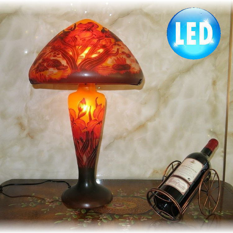 楽天市場 卓上ライト 卓上スタンド テーブルライト スタンドライト デスクライト ガレランプ 電気スタンド スタンドライト 照明 照明器具 北欧 Led ランプ ライト おしゃれ 安い アンティーク ガレ Led付き 新品 豪華 ガレ風 ガラス工芸 Led 卓上照明
