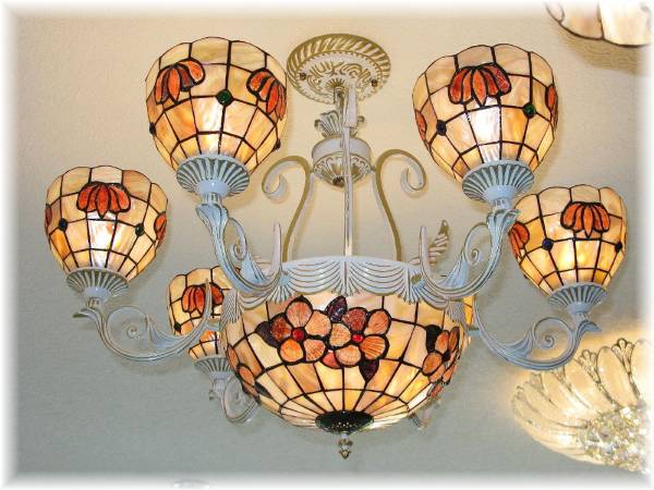 楽天市場 照明 照明器具 シャンデリア Led シーリング おしゃれ 送料無料 綺麗なled照明新品 Led ステンドグラス風天然貝殻細工シャンデリアシャンデリア 照明 照明器具led シーリング ライト 豪華 家電 おしゃれ アンティーク アンティーク ガレ