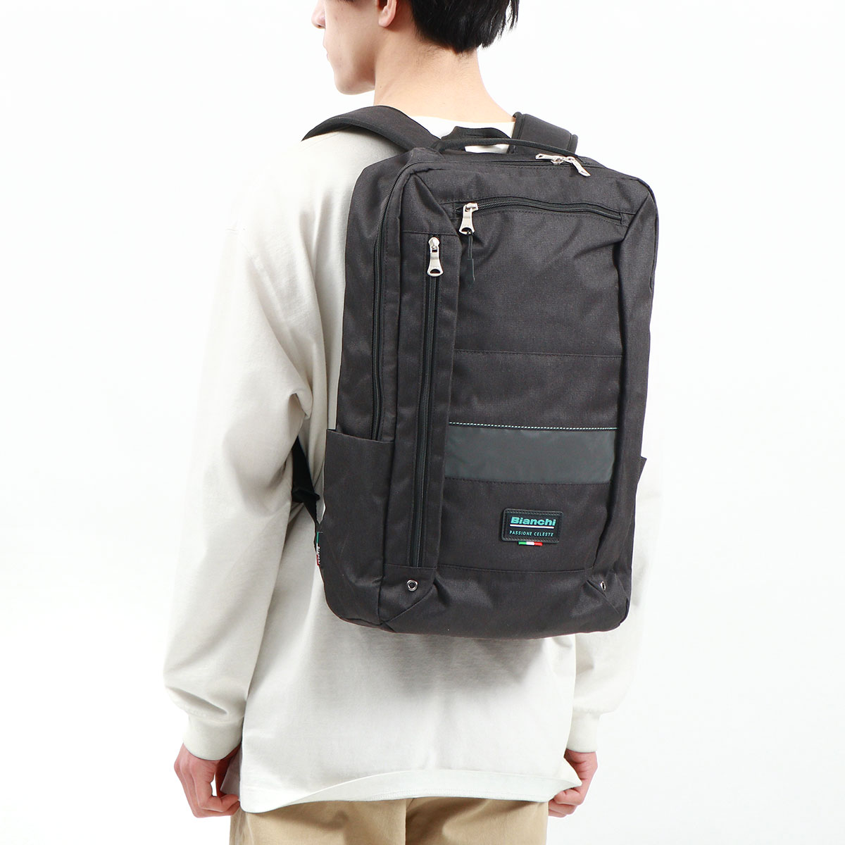 ビアンキ リュック Bianchi BLMM RIFLESSIONE スクエアバックパック リュックサック バックパック B4 A4 25L スクエア ボックス PC 15インチ 通学 通勤 自転車 リフレクター メンズ レディース BLMM-04 バッグ | oyamanishi.com