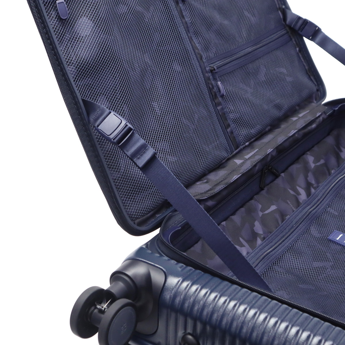 【最大52倍 9/30限定】 ノベルティ付 【正規品2年保証】 イノベーター スーツケース Lサイズ 軽量 静音 innovator キャリーケース 大容量 マット ブランド TSA フロントオープン ストッパー付き 9泊 10泊 Extreme Journey 92L Large INV750DOR
