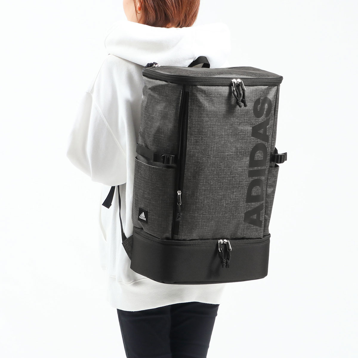 格安人気 無料ラッピング アディダス リュック Adidas リュックサック 大容量 通学リュック スクエアリュック 通学 スポーツ シューズ収納 B4 32l 撥水 2層 ボックス メンズ レディース 中学生 高校生 学生 ブランド 21 21ss 最安値挑戦 Hughsroomlive Com