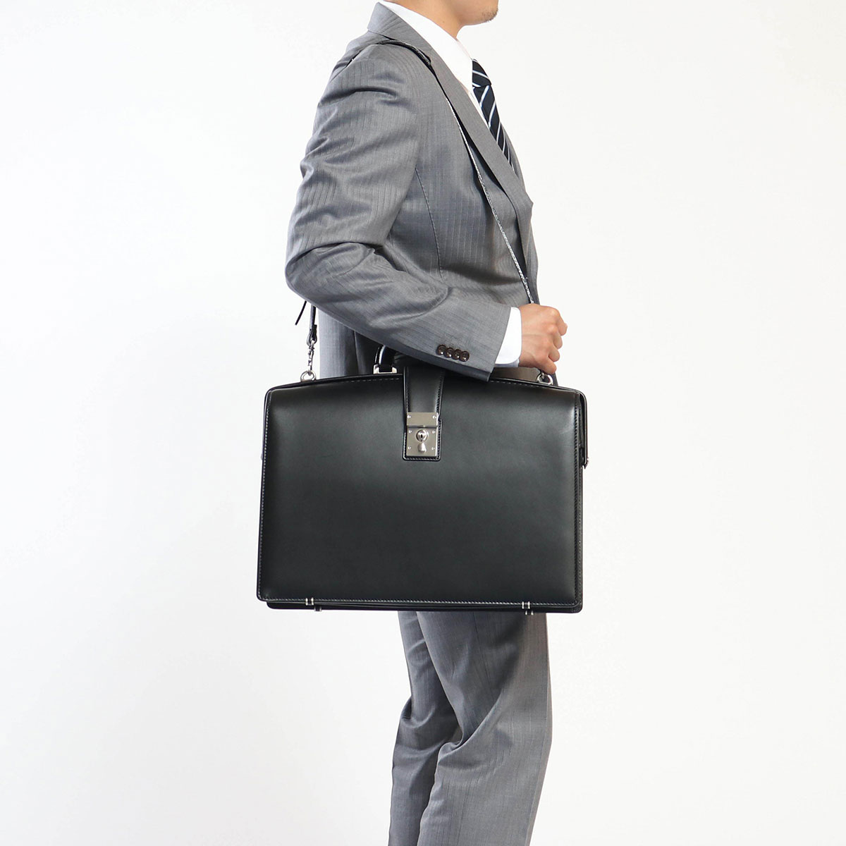 Aoki Bag Business Luggage Anese Laurel 1894 Genius Dulles Genuine Leather A4 2way Commuting Men 2558