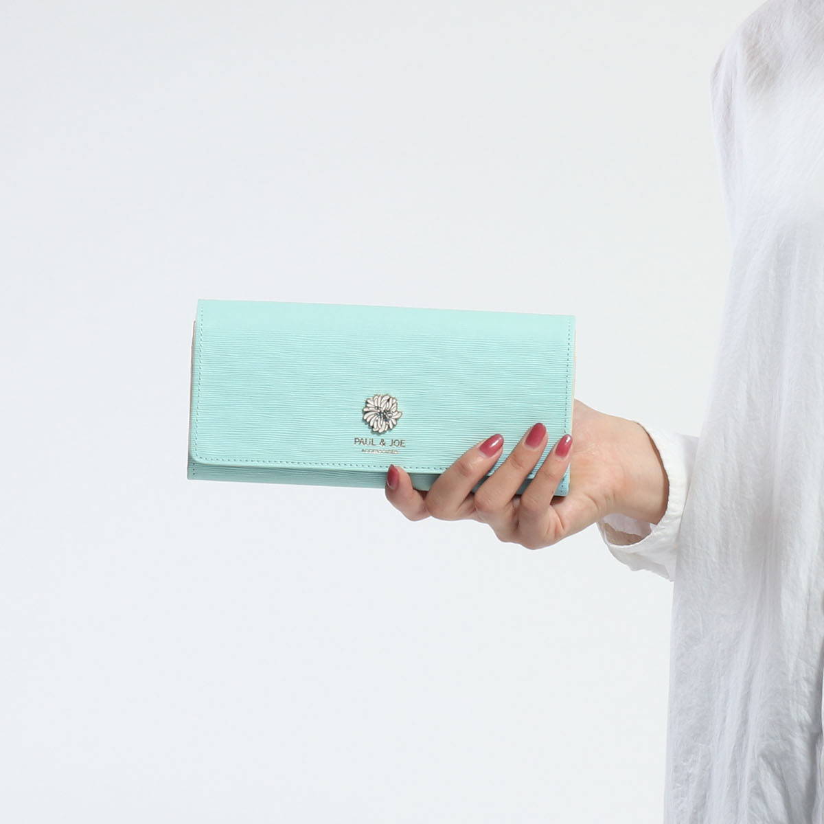 楽天市場 無料ラッピング ポール ジョー アクセソワ 長財布 Paul Joe Accessoires ポールアンドジョー 財布 本革 かぶせ クリザンテーム メタル かぶせ束入れ レディース Pja W071 ギャレリア Bag Luggage