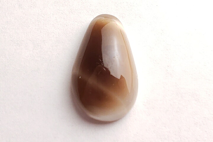 ヴィクトリアストーンルース（ビクトリア・ストン　ルース）茶　12.39ct