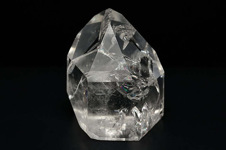 楽天市場】【レインボークラック水晶 ポイント】140g-160g 開運・幸運