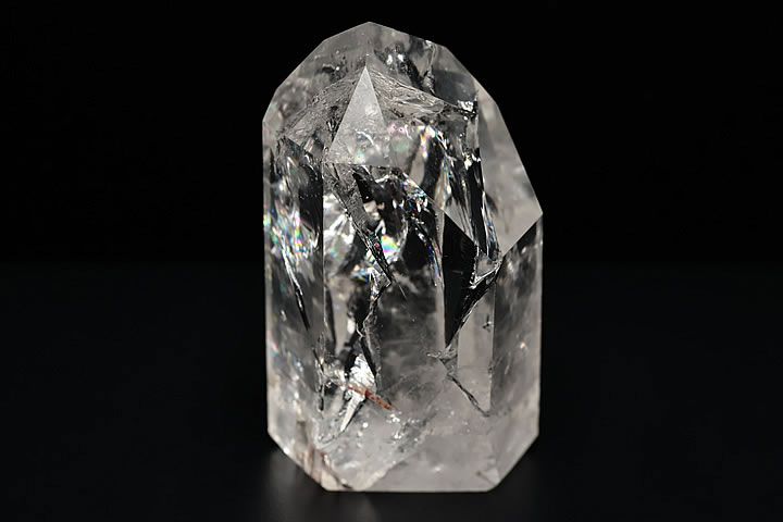 楽天市場】181g レインボー水晶(クラック入り水晶) 磨きポイント