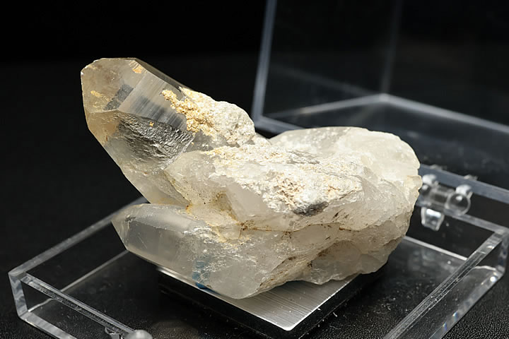 楽天市場】乙女水晶(国産水晶)山梨県乙女鉱山産 ケース入り