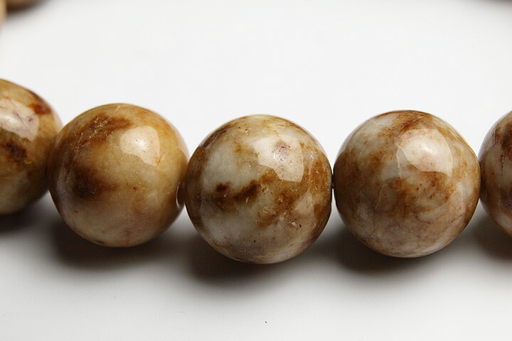 楽天市場】13mm糸魚川翡翠(糸魚川ヒスイ) 粒売りビーズ 9粒セット