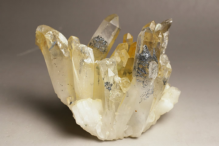 楽天市場】カイラスクォーツ(カイラス産水晶)クラスター ファイナル