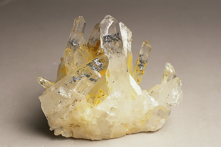 楽天市場】カイラスクォーツ(カイラス産水晶)クラスター