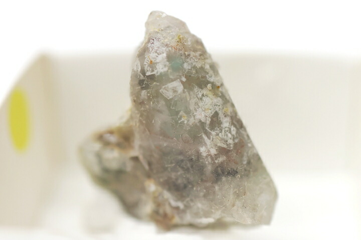 アホー石入り水晶2.5×0.9×1.8cm 南アフリカ・メッシーナ産