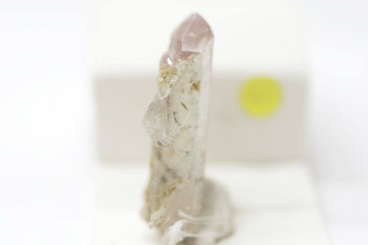 アホー石入り水晶2.9×0.9×1.2cm 南アフリカ・メッシーナ産