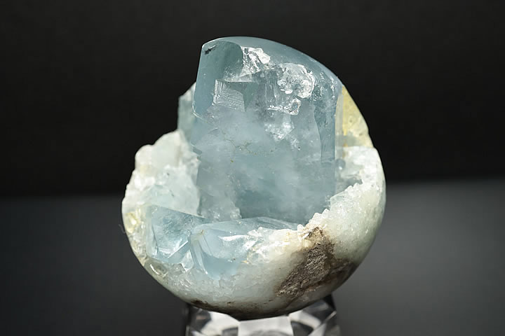 楽天市場】【原石 天然石】マダガスカル産 セレスタイト エッグ型