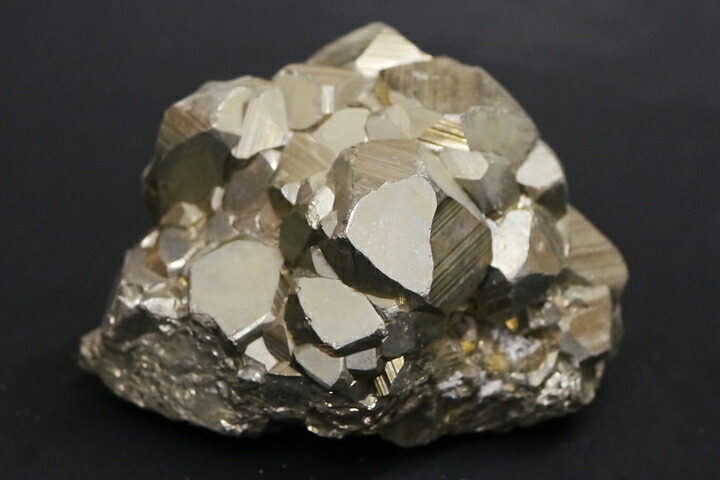 楽天市場】パイライト 原石 ペルー産 黄鉄鉱 EX原石 高品質 天然石