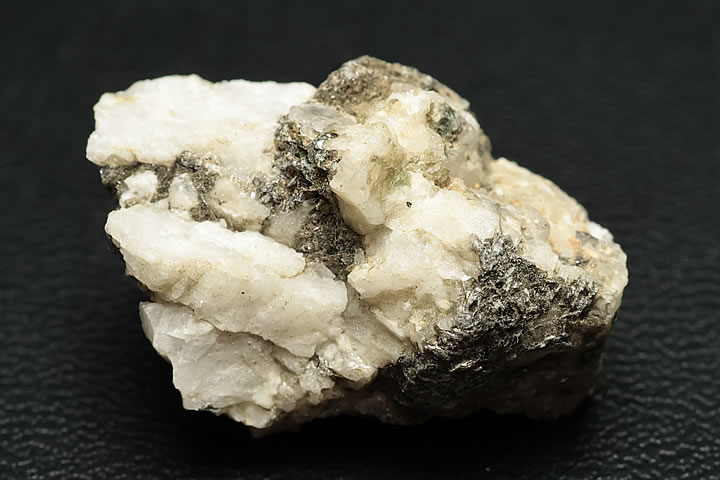 7.2g フェナカイトラフ原石 ロシア産 14,917円