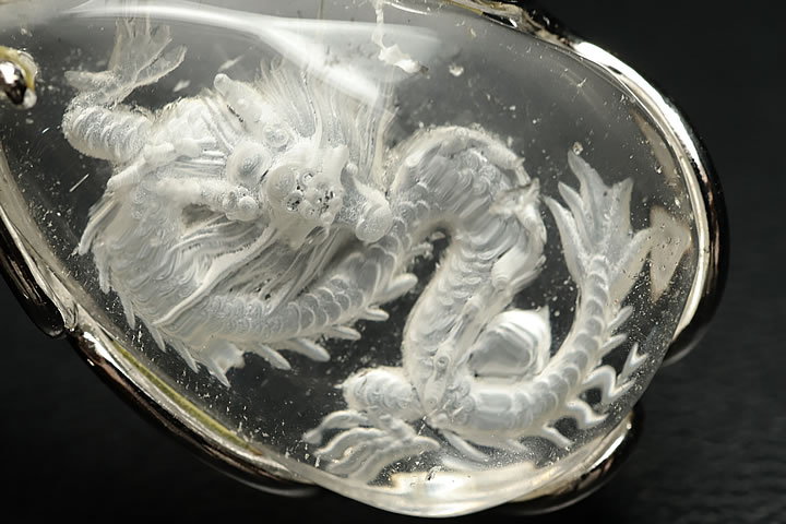 楽天市場】【天然石彫刻】龍の彫刻 水龍 天然水晶 風水 縁起物 健康運