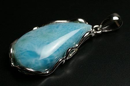 楽天市場】53400 鑑別書付き ペンダントトップ 30mm×20mm 特級