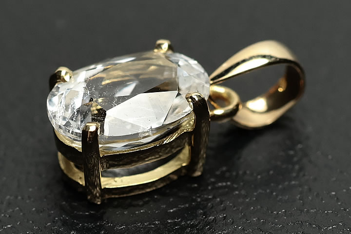 楽天市場】0.52ct フェナカイトK18ペンダントトップ ファイナル 楽天市場】0.52ct フェナカイトK18ペンダントトップ ファイナル