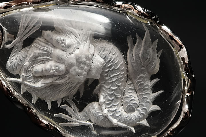 楽天市場】【天然石彫刻】龍の彫刻 水龍 天然水晶 風水 縁起物 健康運