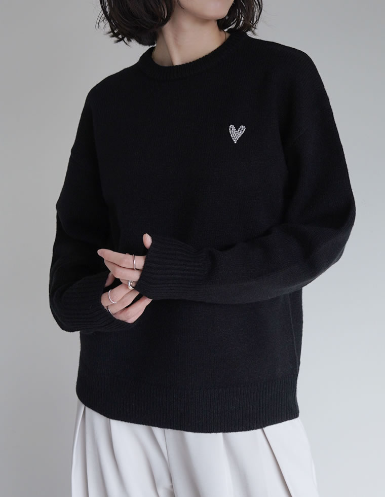 【限定!40%OFFクーポン】アルパカタッチハートワッペン付ニットトップス レディース 秋 冬 リエディ / トップス ニット セーター ハート ビジュー ストーン スウェットライクニット オーバーサイズ アルパカタッチ