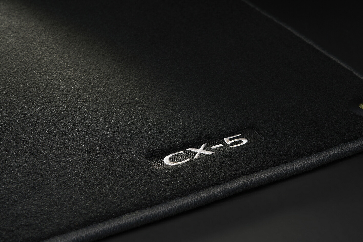マツダ CX-5 KMYSDP 純正 アクセサリー MAZDAフロアマット（スポーツ）〔K1D5V0320〕｜ガレージアイデア店