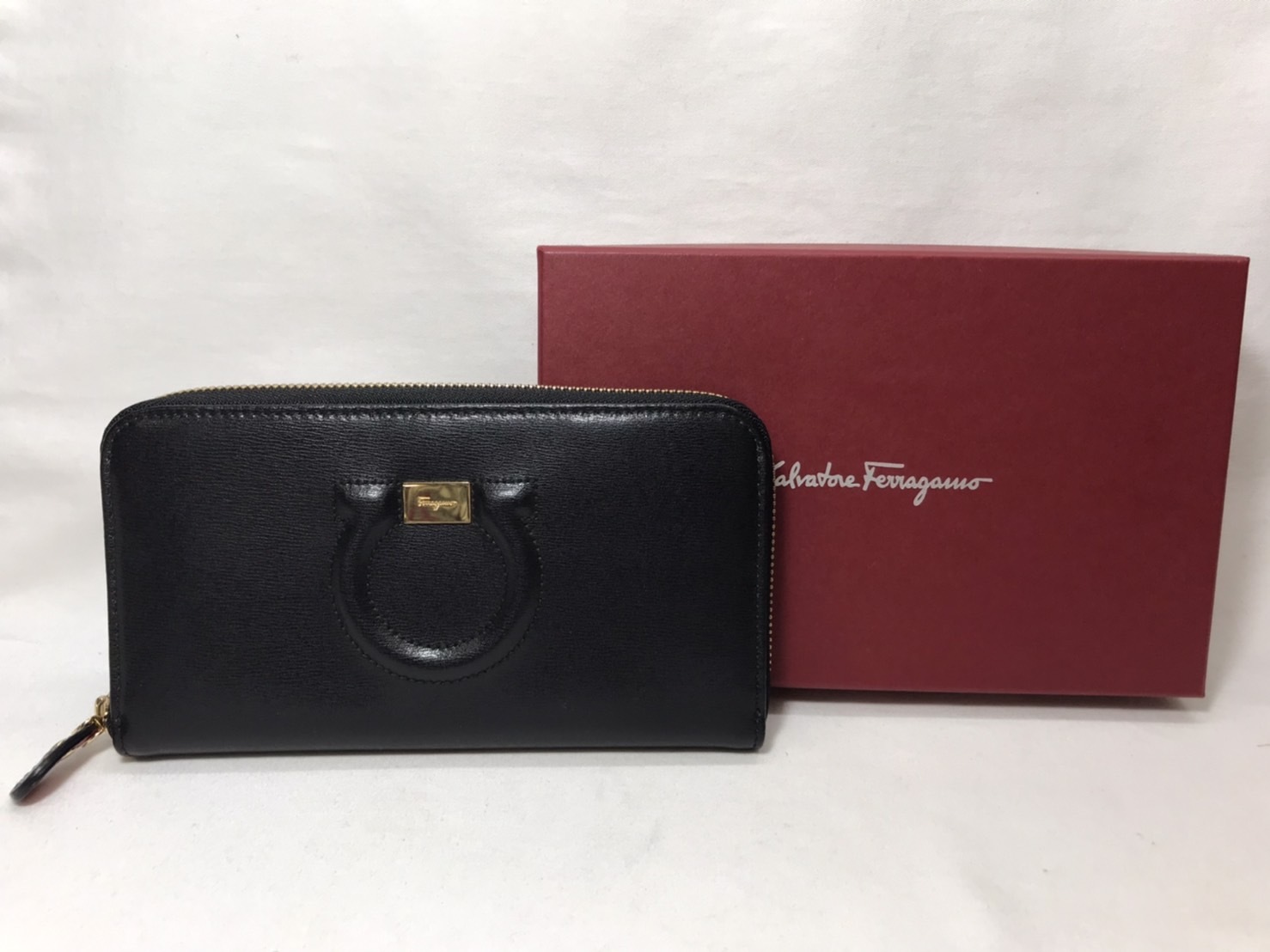 楽天市場】【中古】Salvatore Ferragamo ガンチーニ レザー ラウンド