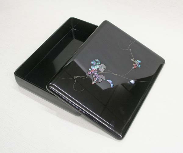 美品　らでんしだれ桜　文庫 楽天市場】文庫 螺鈿 高岡漆器 鷽（うそ）に垂桜 尺一 : がらんどう
