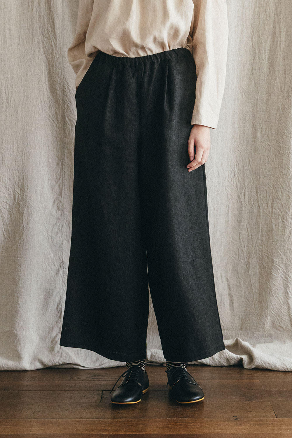 美品 日本製 ネストローブ リネン サルエル ワイドパンツ ブラック 楽天市場】入荷 fog linen work フォグリネンワーク ソフィア