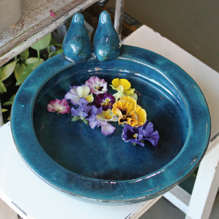 バードバス　小鳥二羽、カタツムリ、カエル、カメ　焼き締め焼成 楽天市場】アンティーク調ガーデンオーナメント バードバス レース S